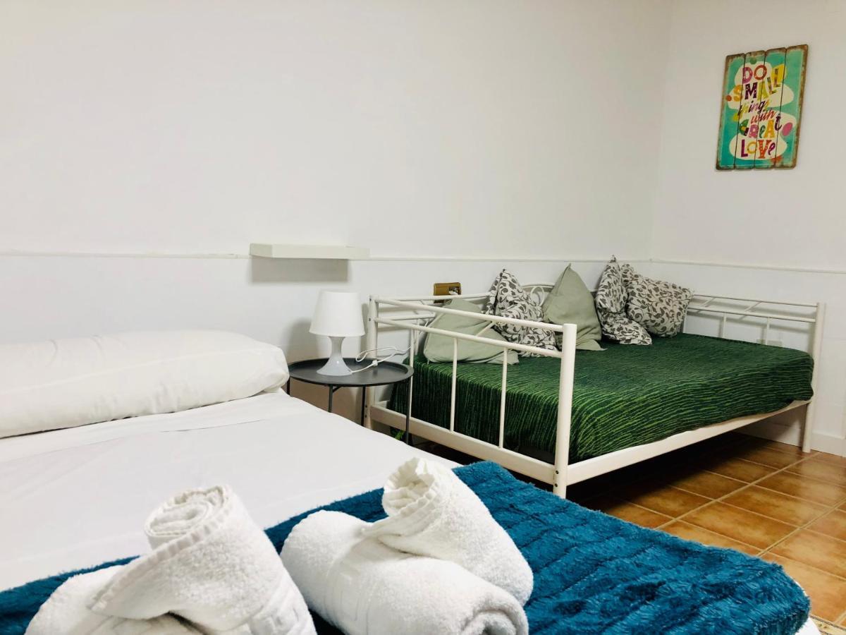 Altamalaga Apts Apartment Екстериор снимка
