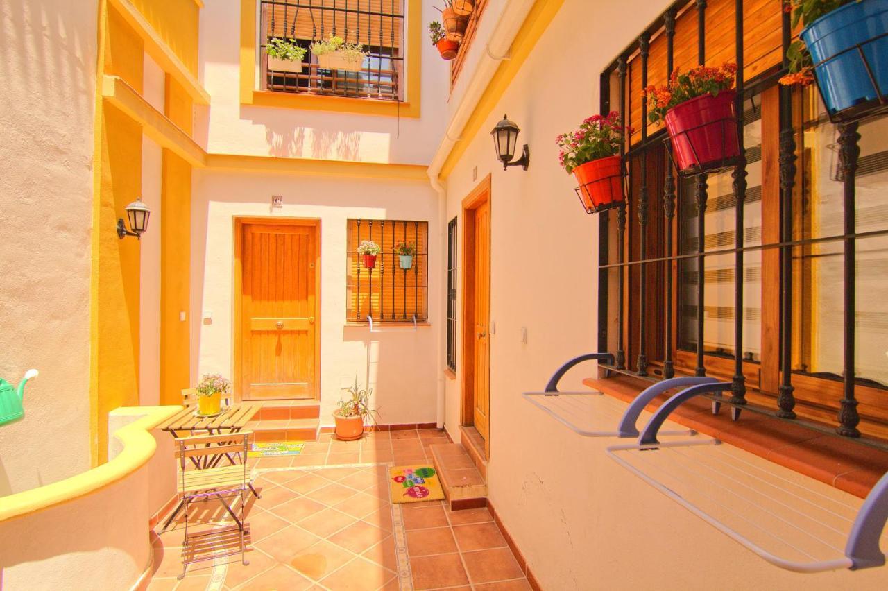 Altamalaga Apts Apartment Екстериор снимка